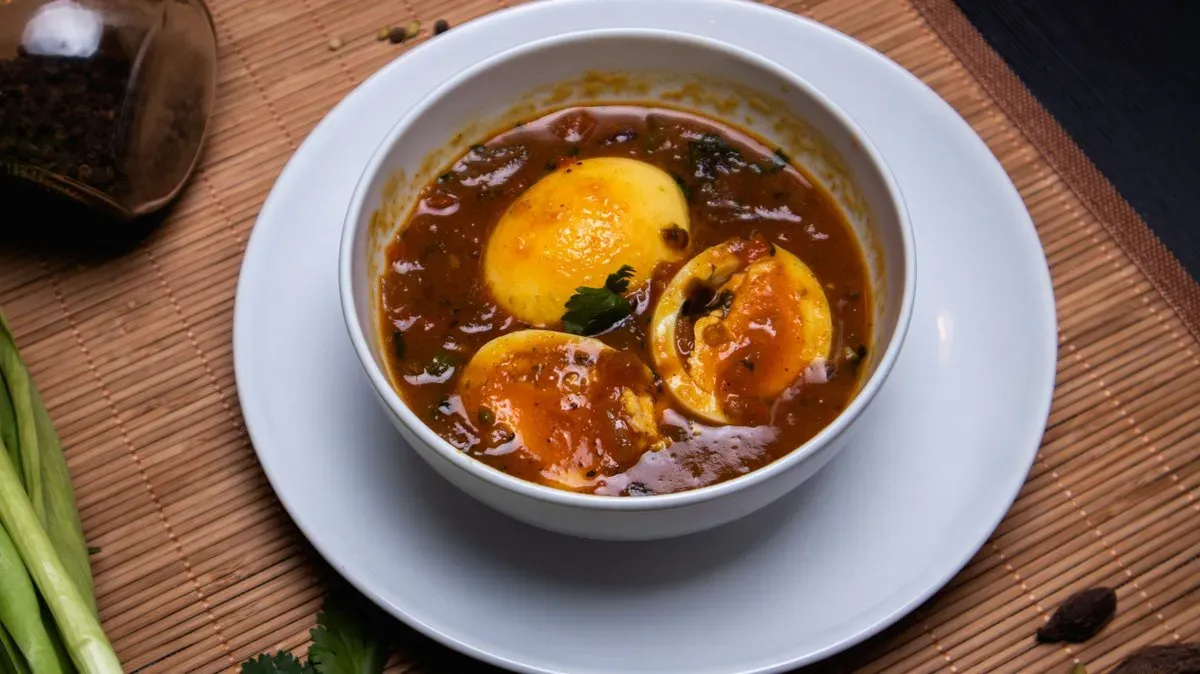 19. Tojás Masala Curry