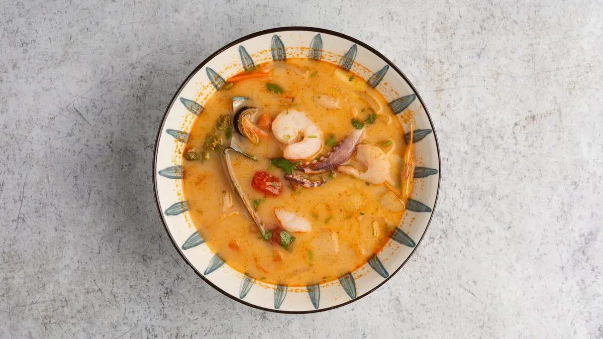 Tomyum leves