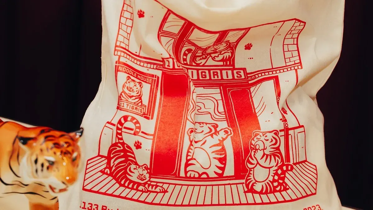 101 TIGRIS TOTE BAG VILÁGOS