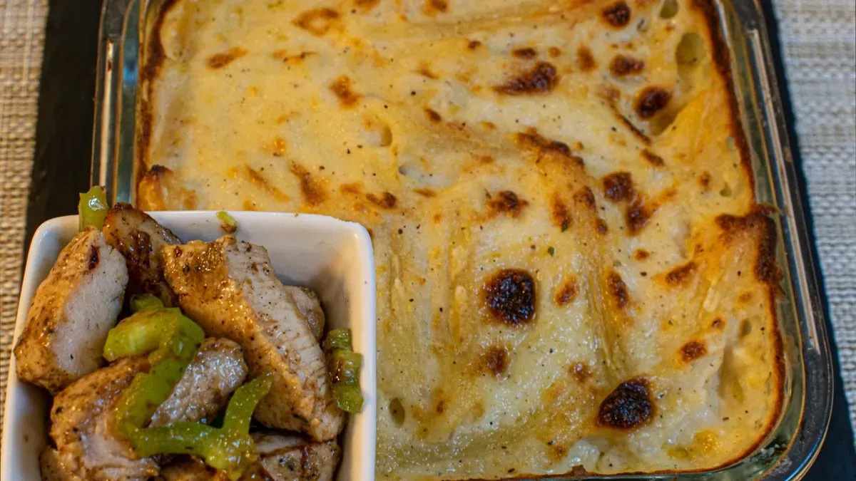 Nagy/Bechamel tészta grillezett csirkedarabokkal (Big Grilled chicken Bachamel )