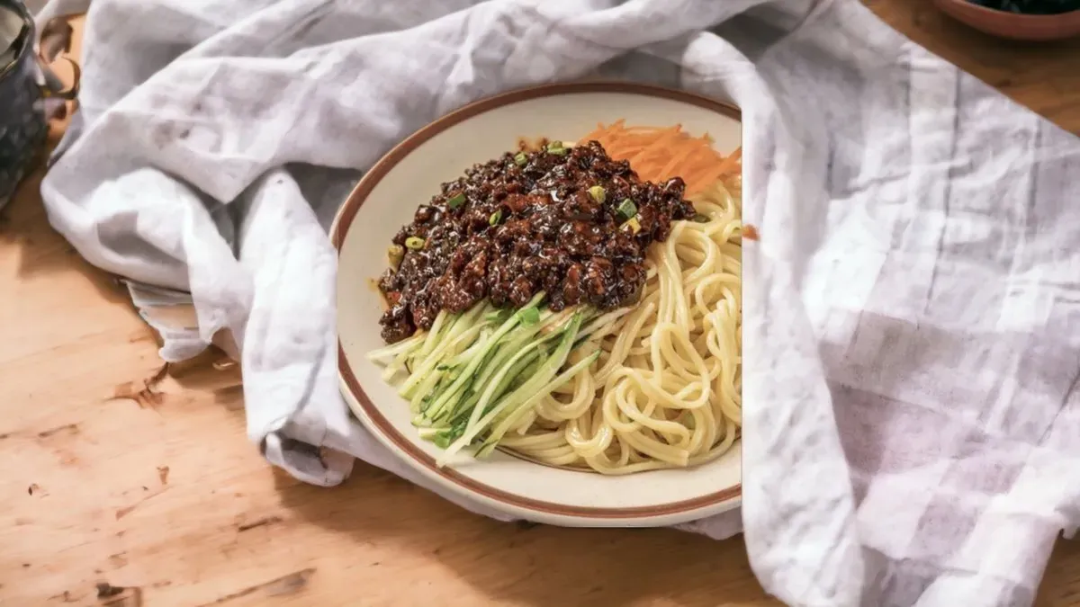 Pekingi különleges szósz ramennel/Beijing specialty sauce with Ramen