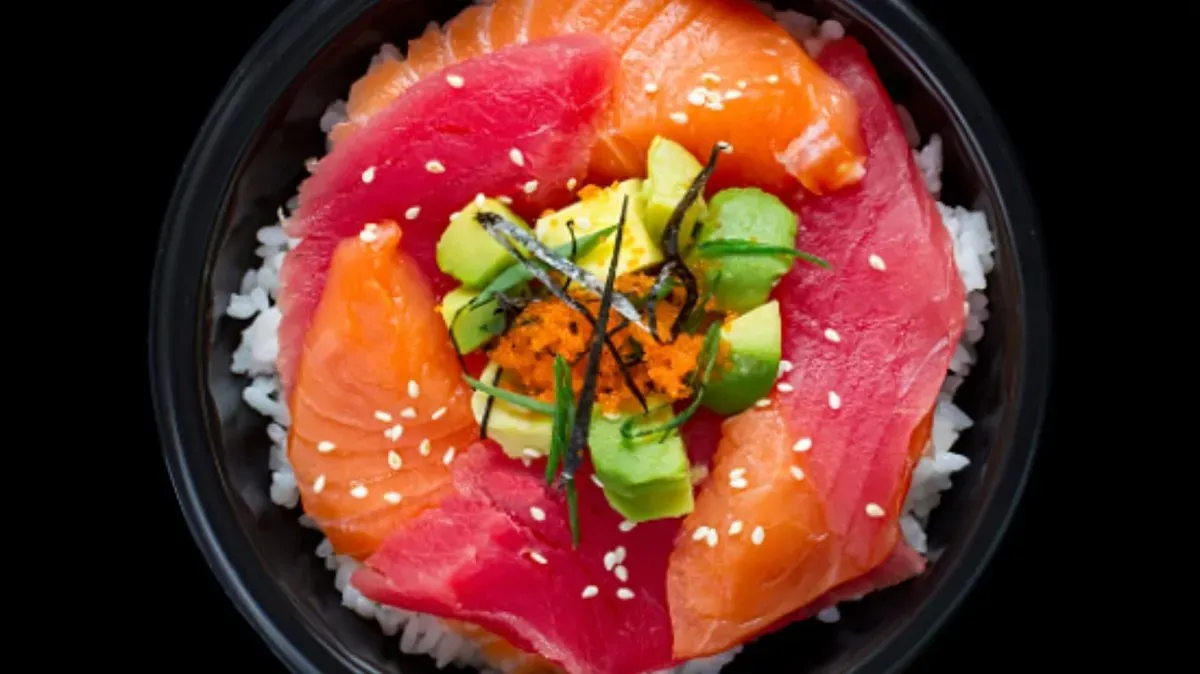 50. Mix sashimi Don