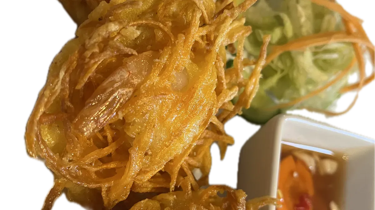 Crispy Sweet potato with shrimp (3db) BANH TOM