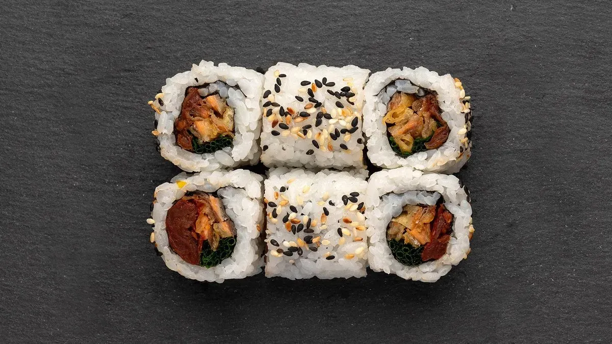 Nakamaki Roku