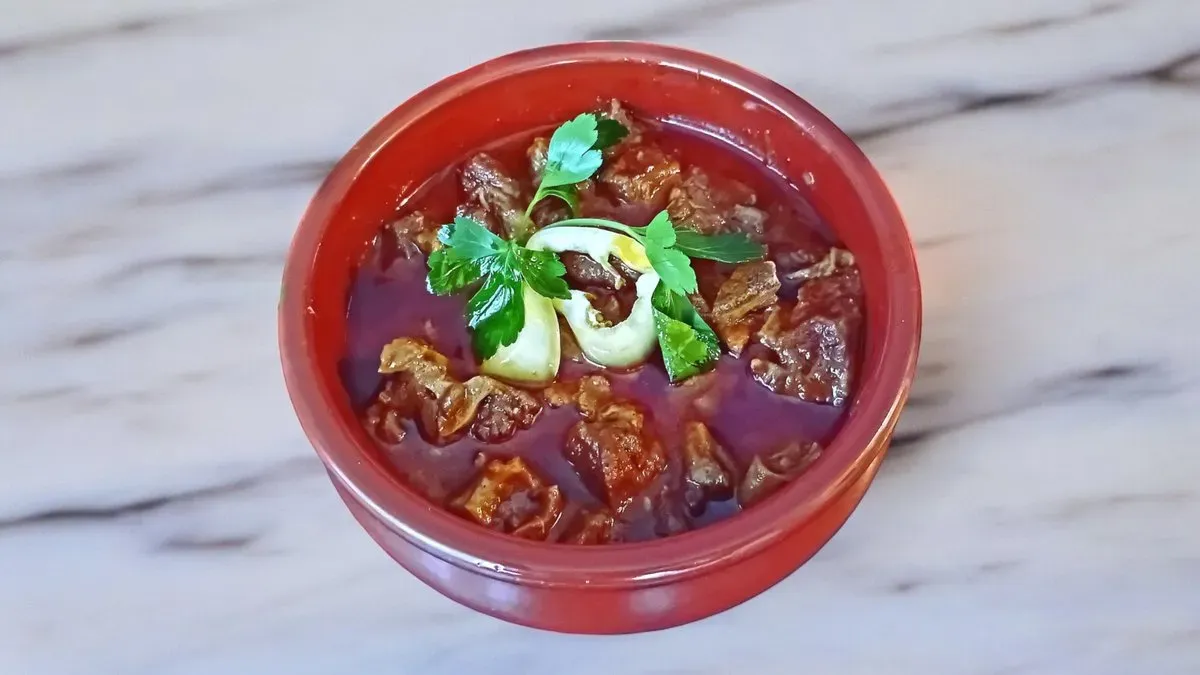 Marhapörkölt
