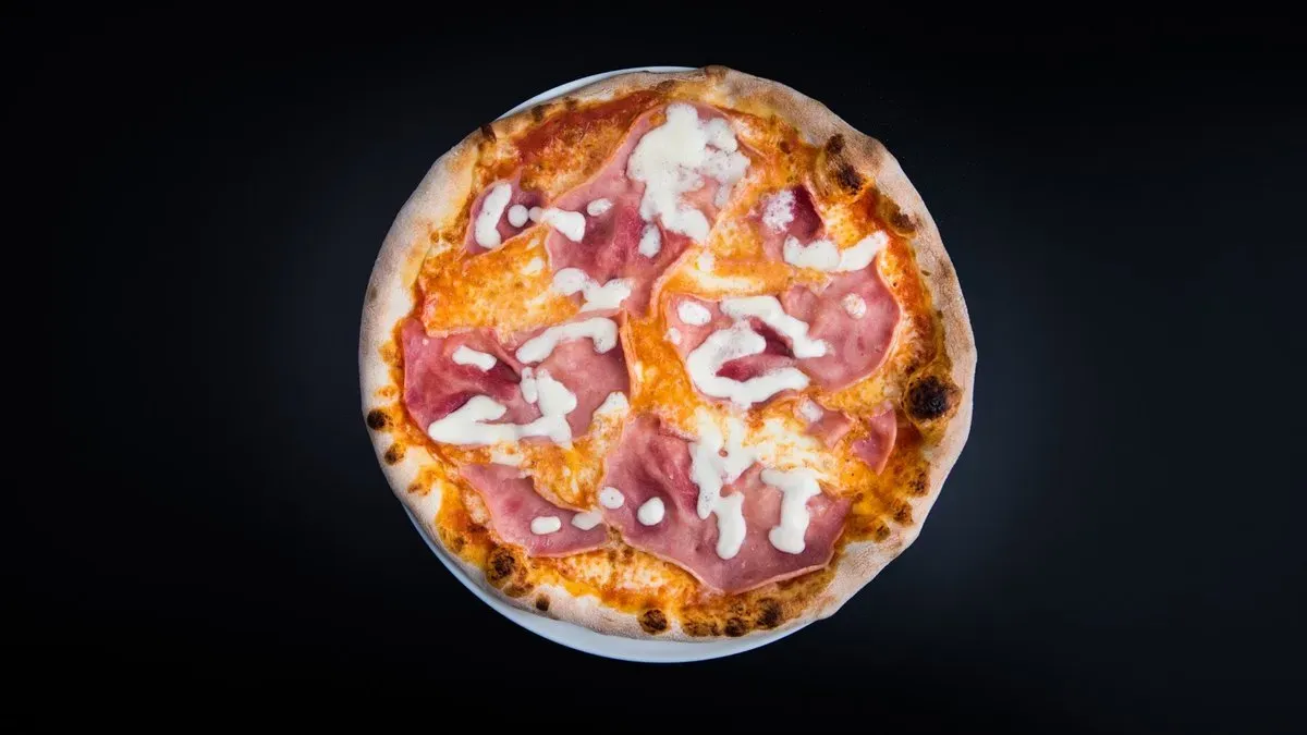 GM Pizza Prosciutto