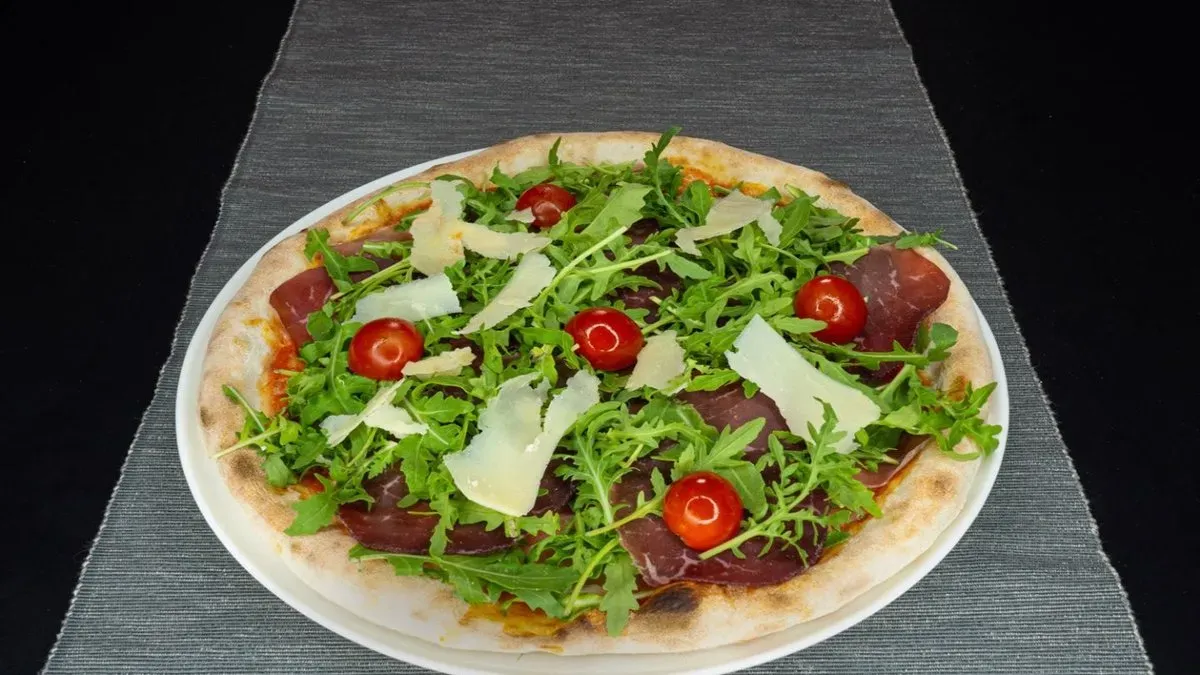 GM Pizza Bresaola