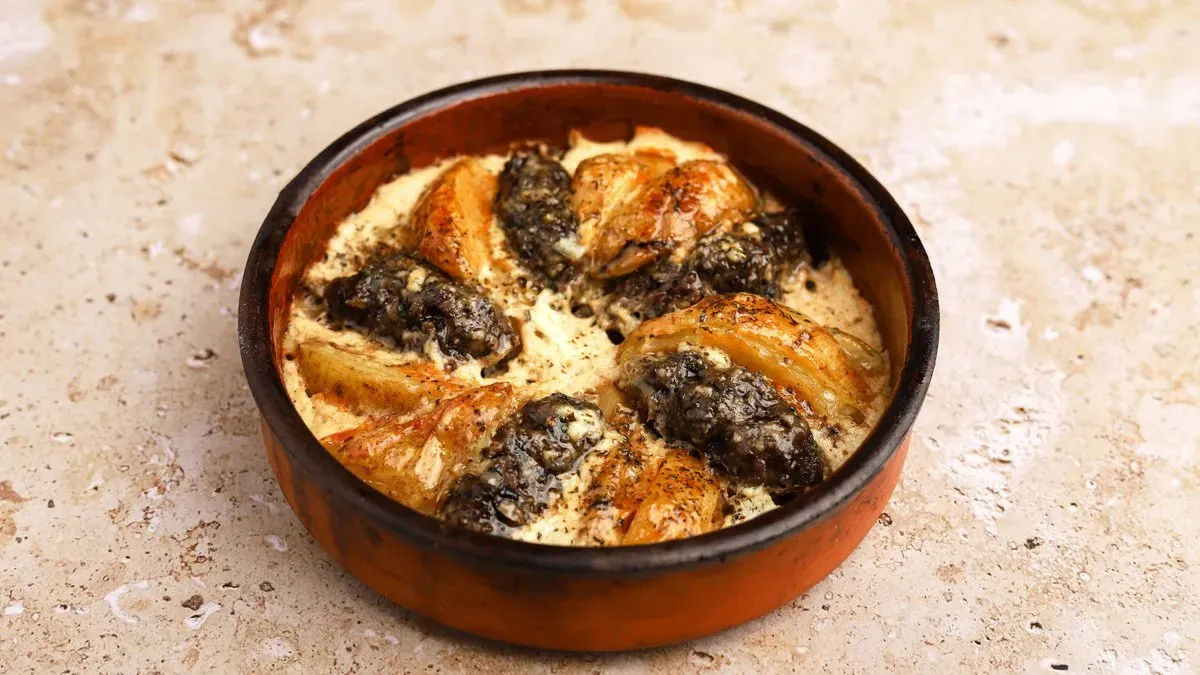 Kofta with tahini