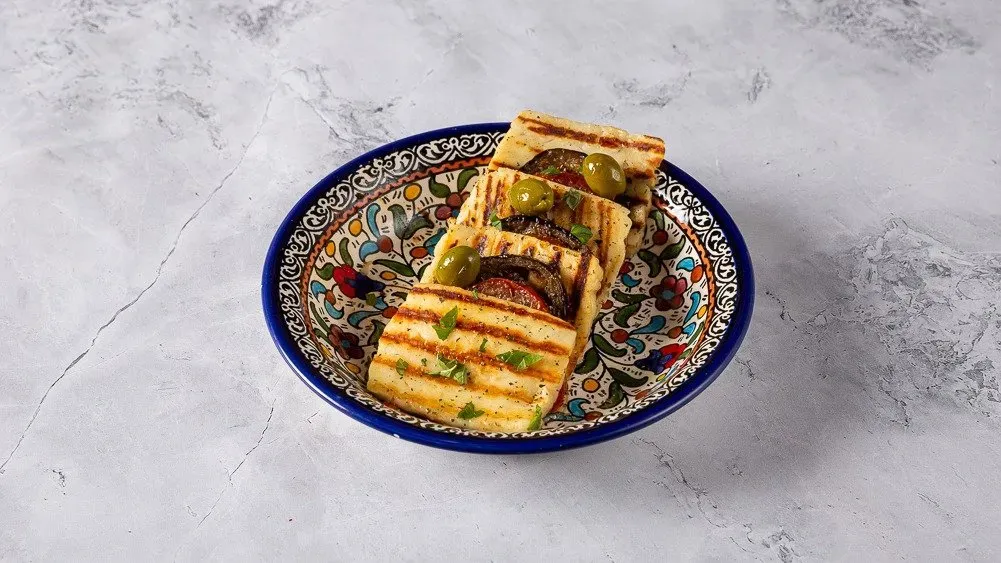 GRILLED CHEESE WITH EGGPLANT / GRILLEZET SAJT PADLIZSÁNNAL