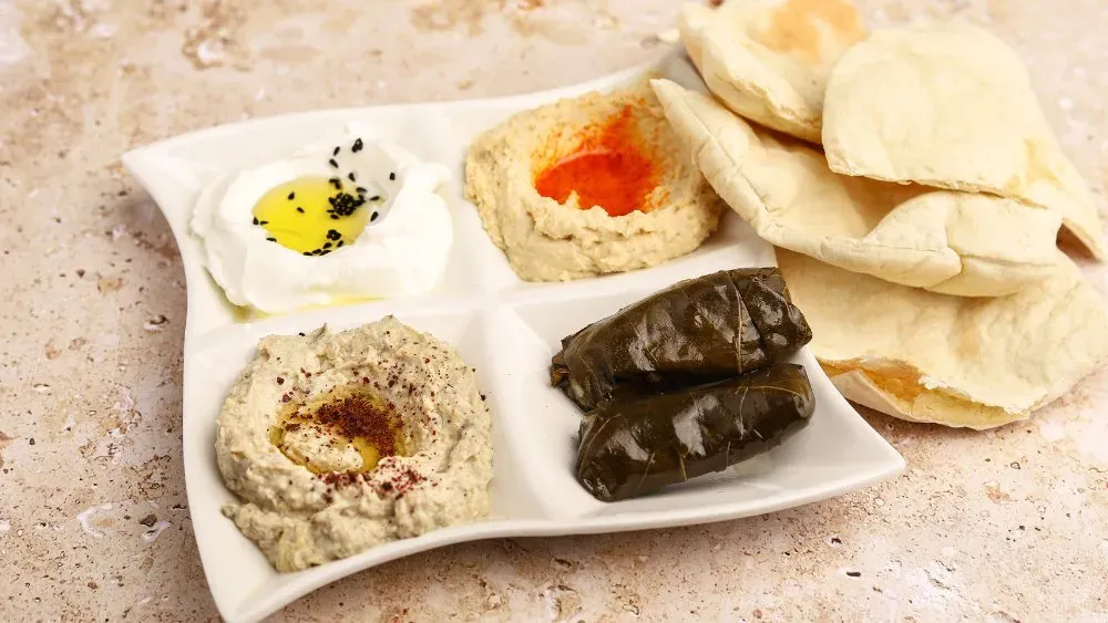 LEBANESE PLATTER / LIBANONI TÁL