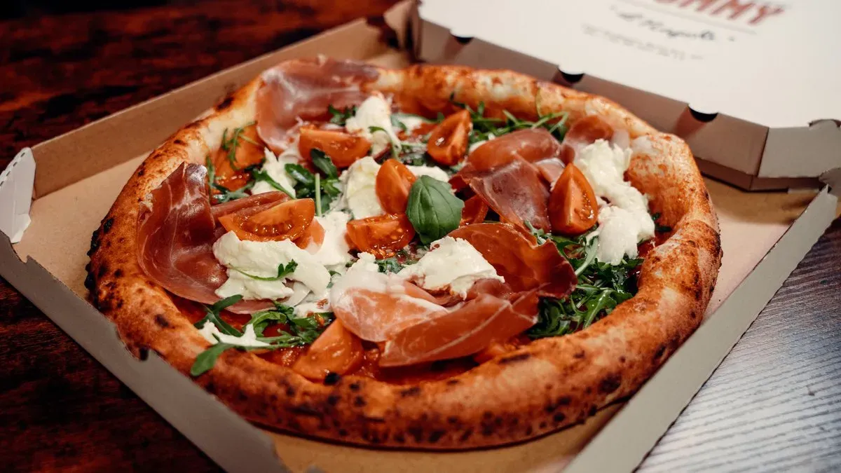Tommy con Prosciutto crudo