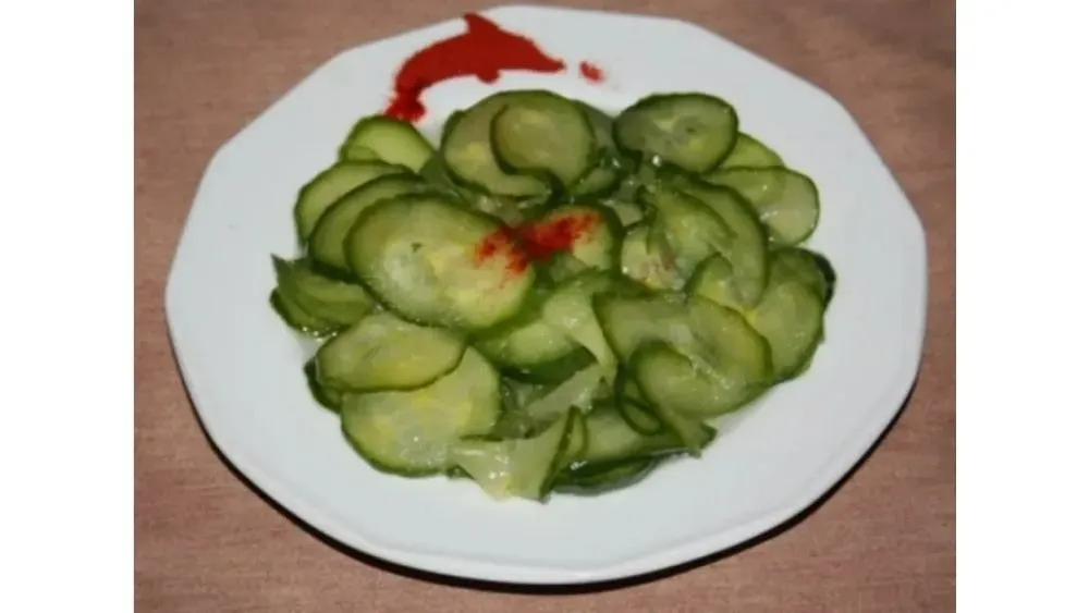 Uborkasaláta