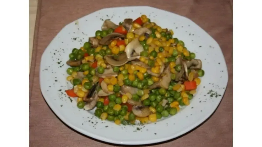 Párolt vegyeszöldség