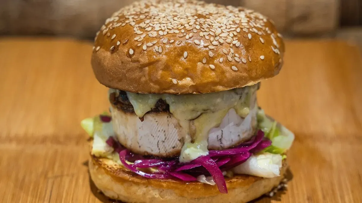 Big V burger