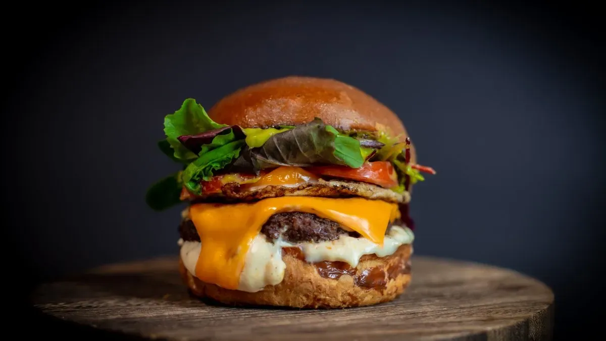 Magic Sunrise Burger 🍳🥑