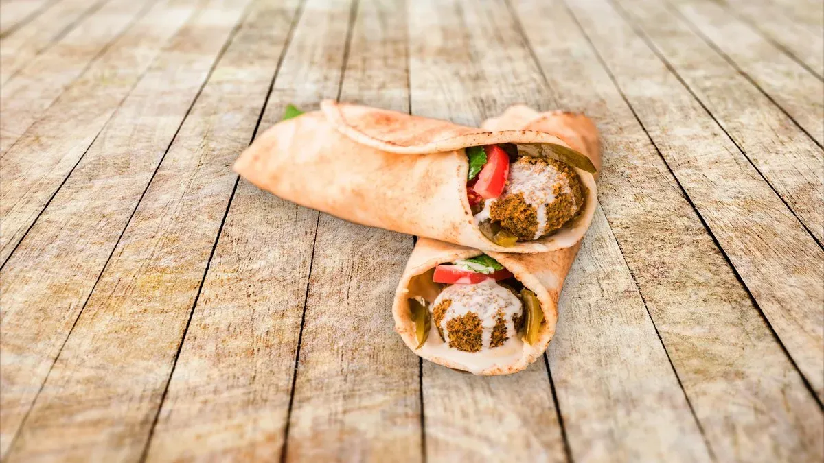Halloumi & Falafel Wrap