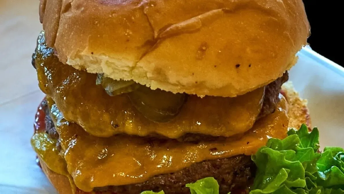 Dupla B&B burger menü