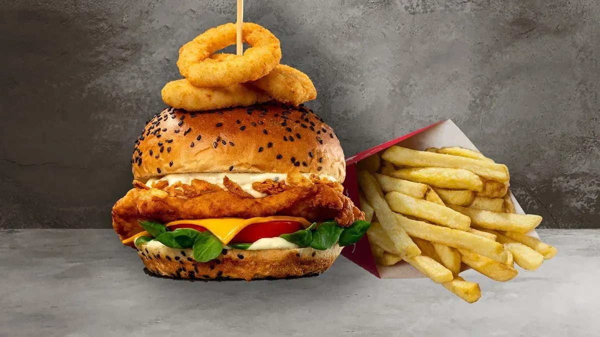Ropogós csirke burger választható krumpli