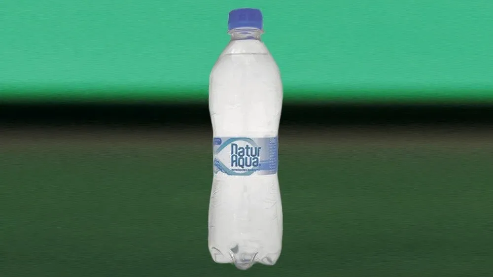 Naturaqua Szénsavas ásványvíz 500 ml
