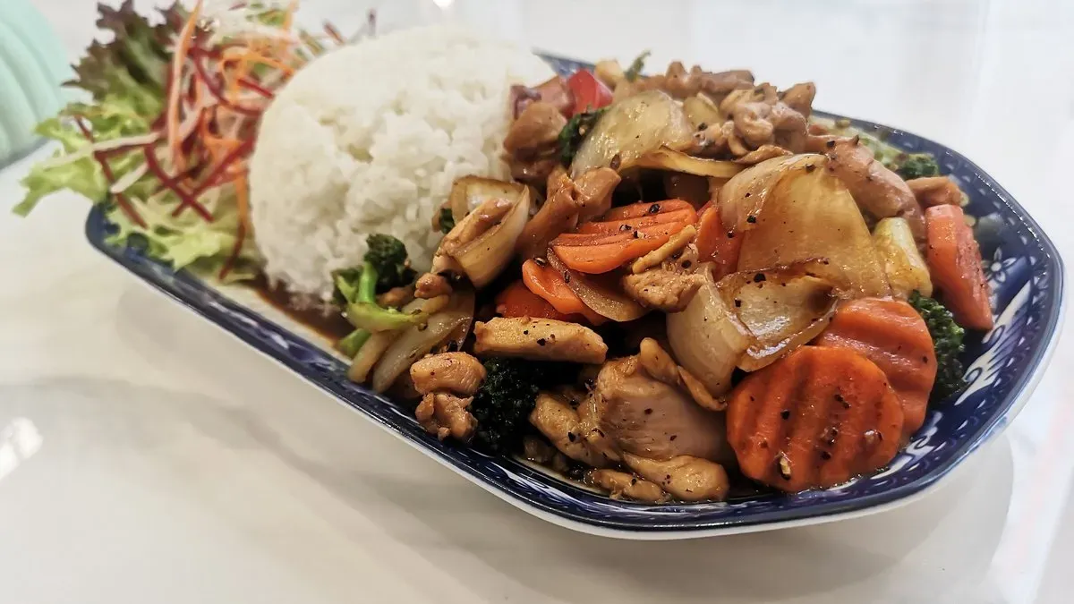 Pad Prik Thai Dam