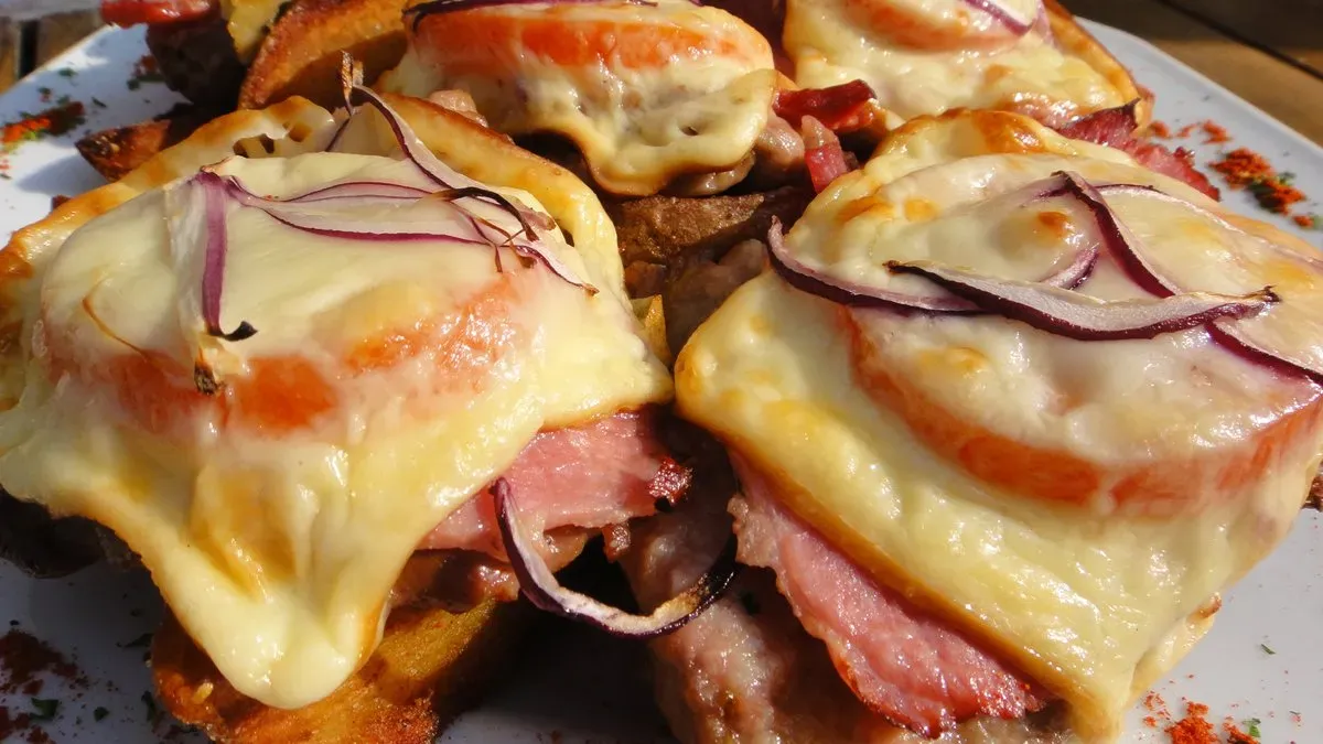 Orlandoi sertés szűz héjas steak burgonya (XXL) 28-30 dkg hússal