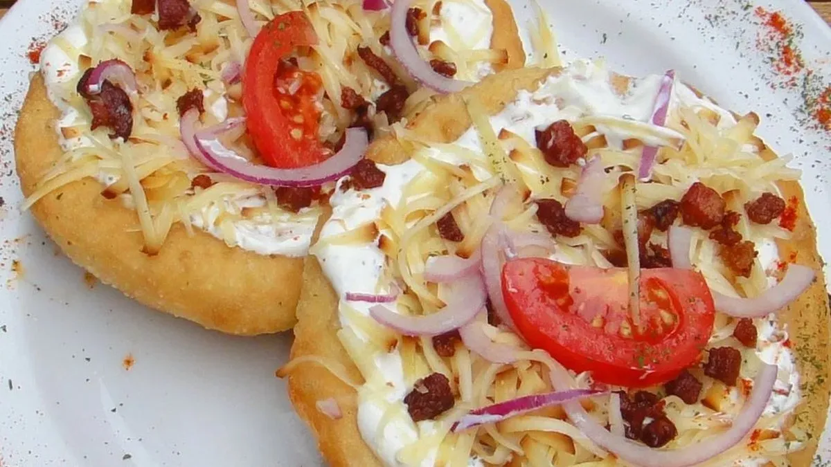 Spéci lángos (XXL)