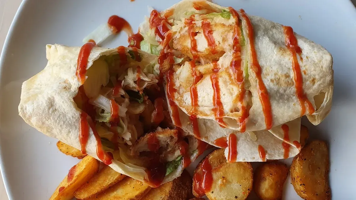 Burrito csirke-nuggets