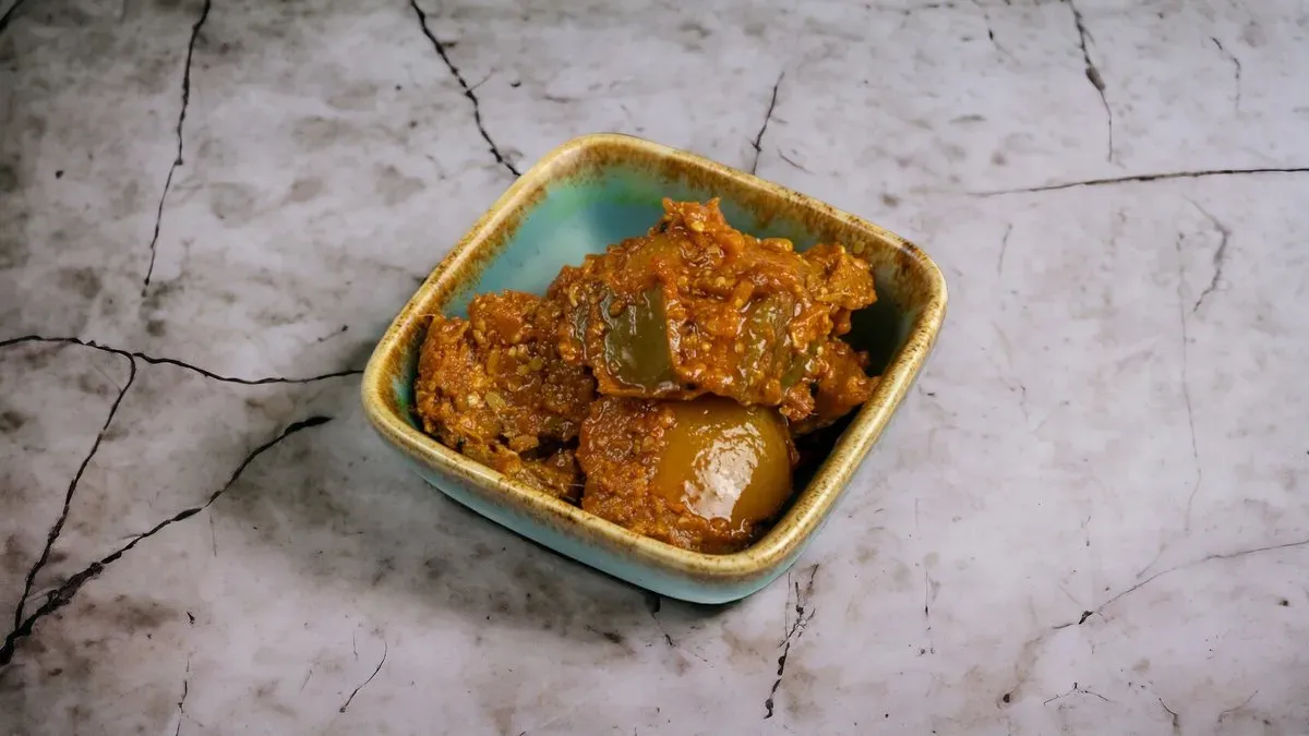 122. Mixed pickle(Fűszeres savanyított zöldség és gyümölcs)