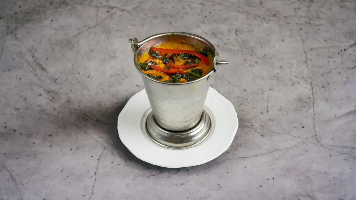 37. Daal Palak(Hagyományos elkészítésű sárgalencse friss spenóttal)