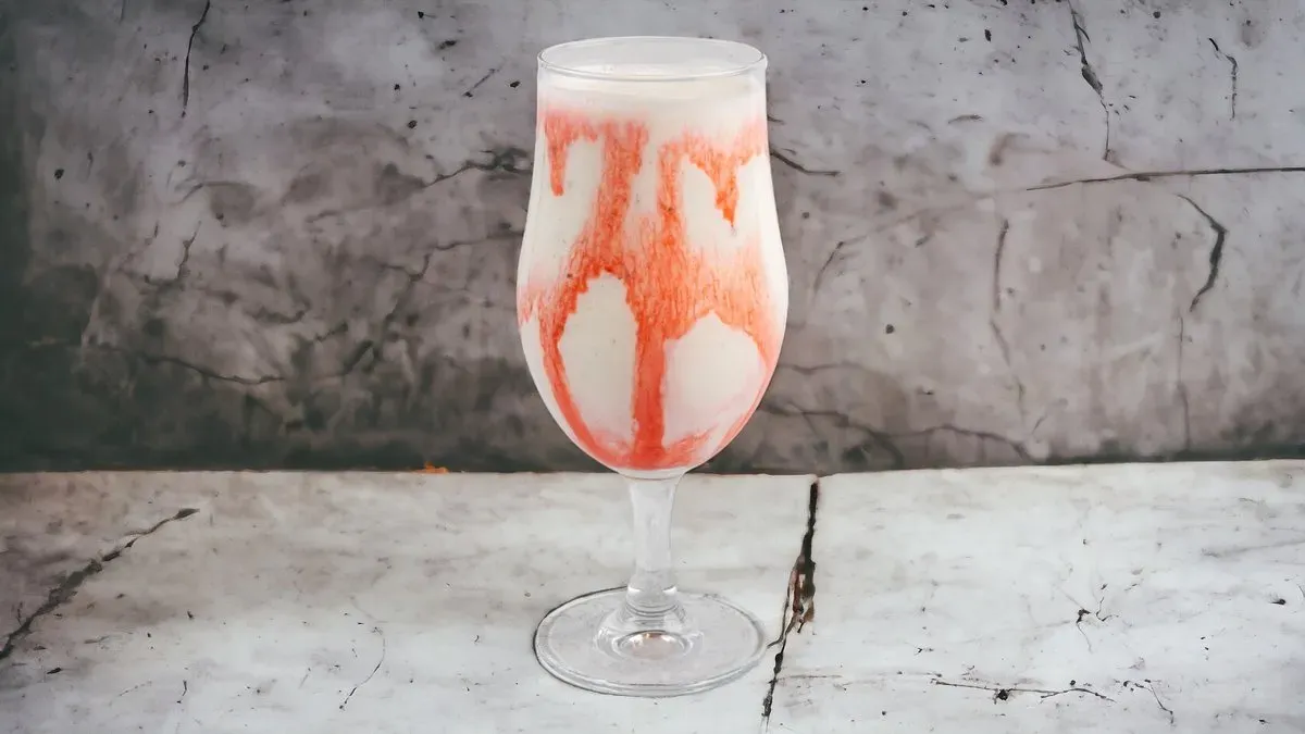 Strawberry Lassi 5 dl (GF) (Epres joghurtos ital)