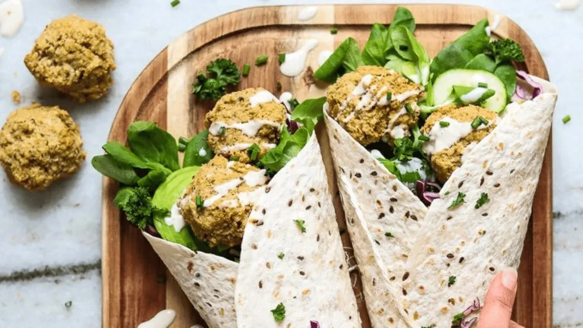 Falafel tortilla
