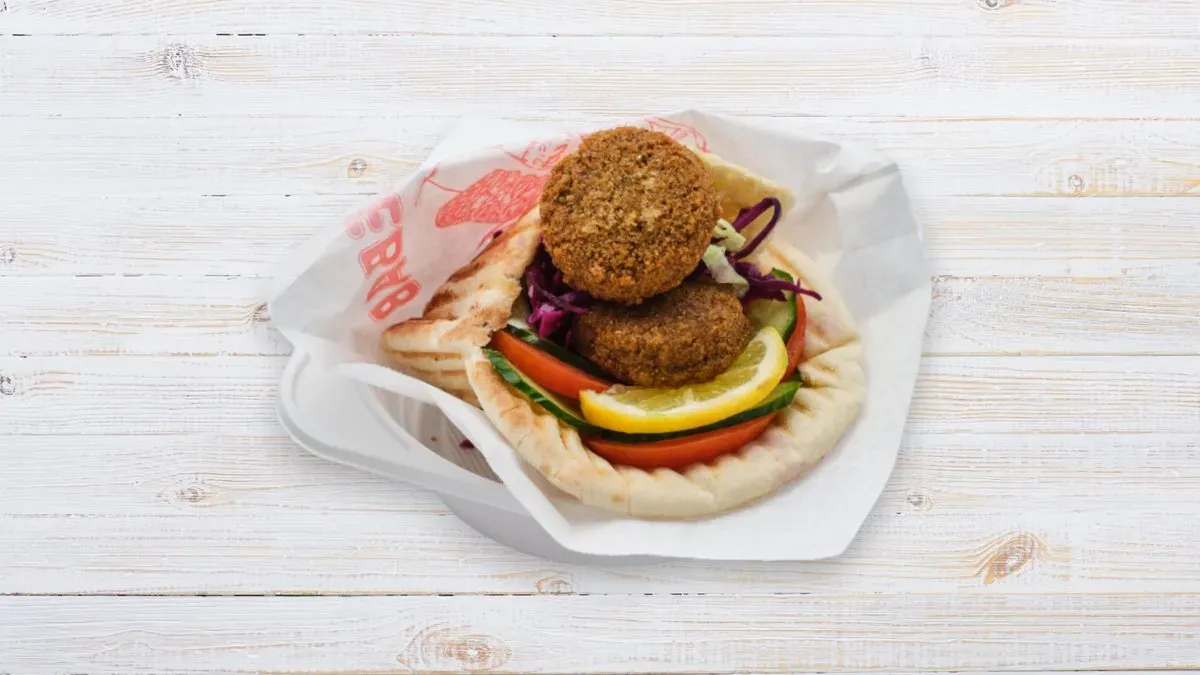 Falafel pitában