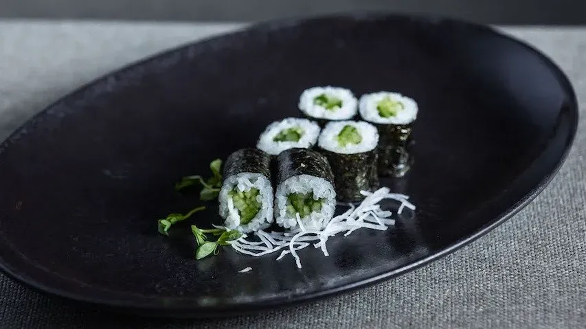 Uborka tekercs