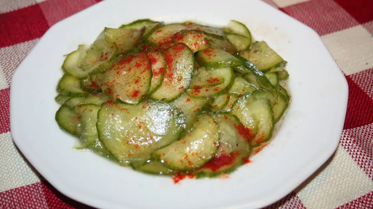 Uborkasaláta