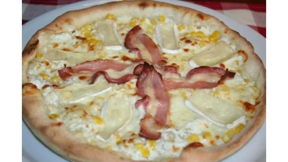 Adri kedvence pizza (26 cm)