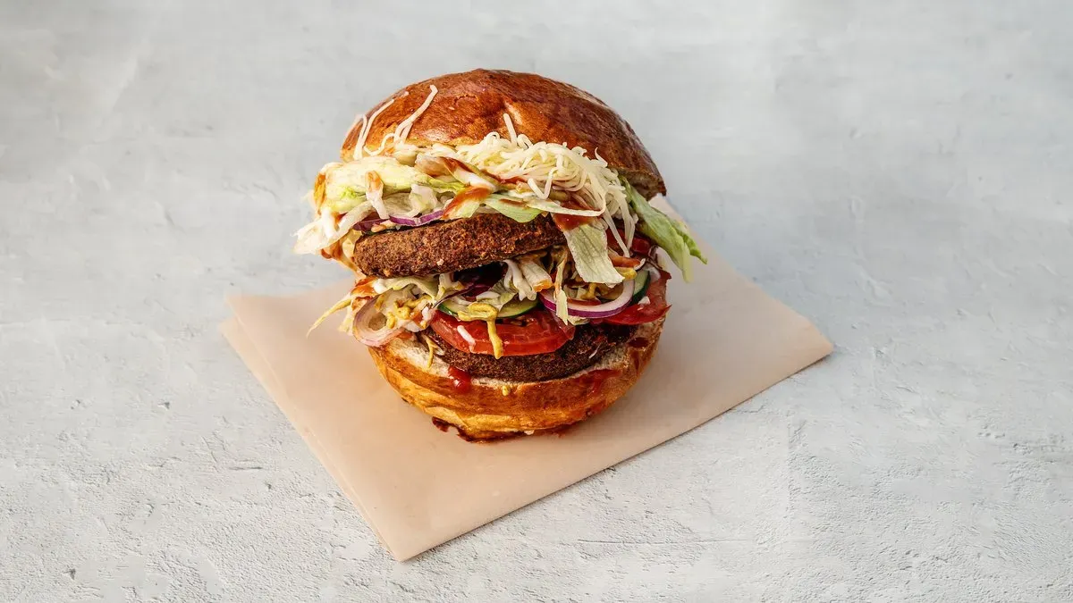 Duplahúsos retro burger