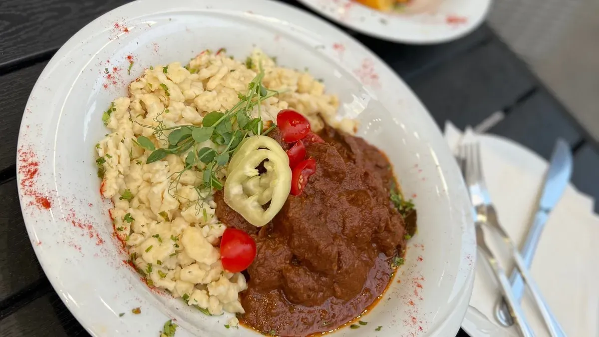 Szarvaspörkölt
