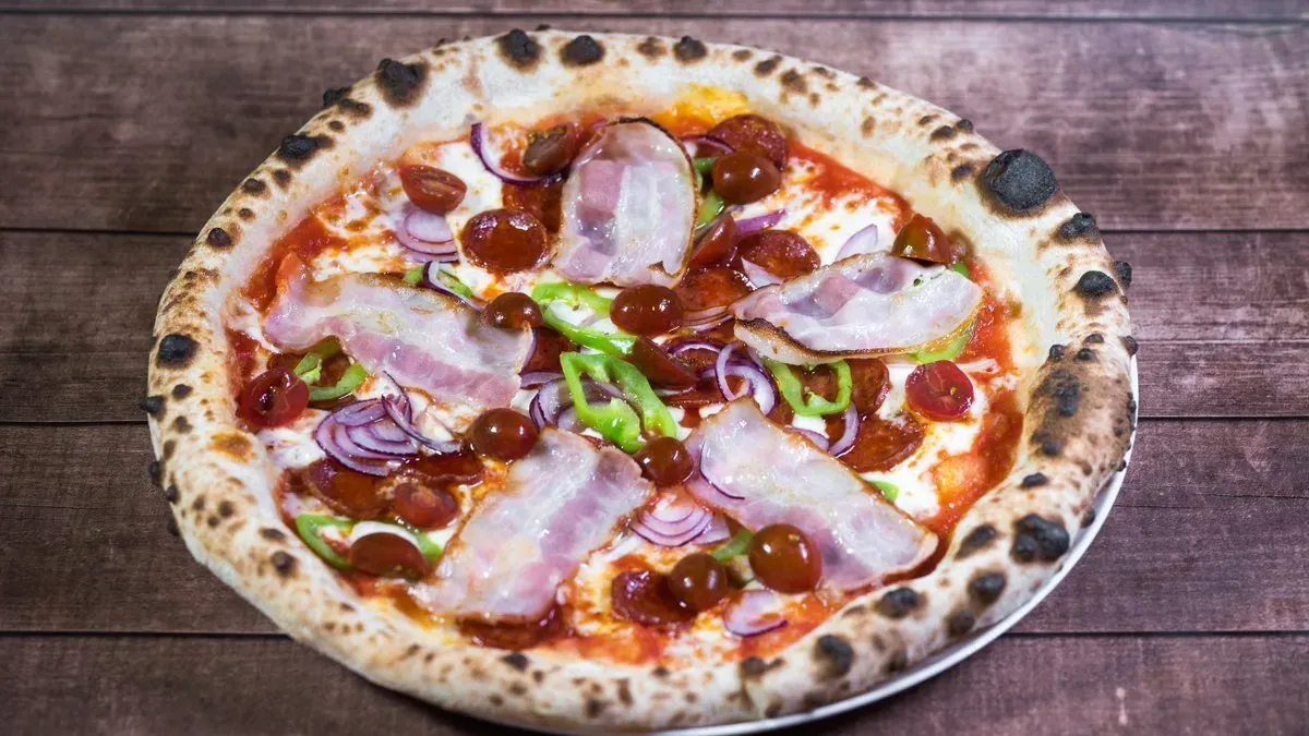 Ungherese pizza