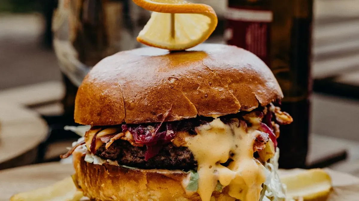 Tasty Burger