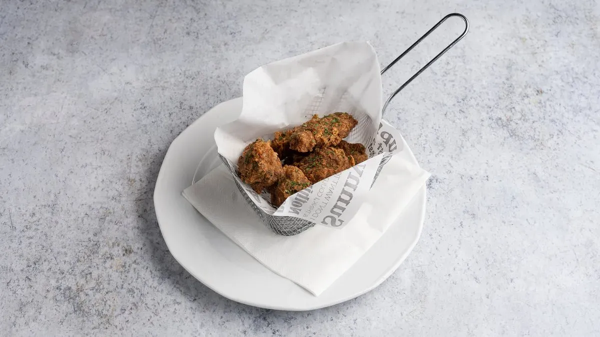 BBQ Chicken Wings (6 pcs)