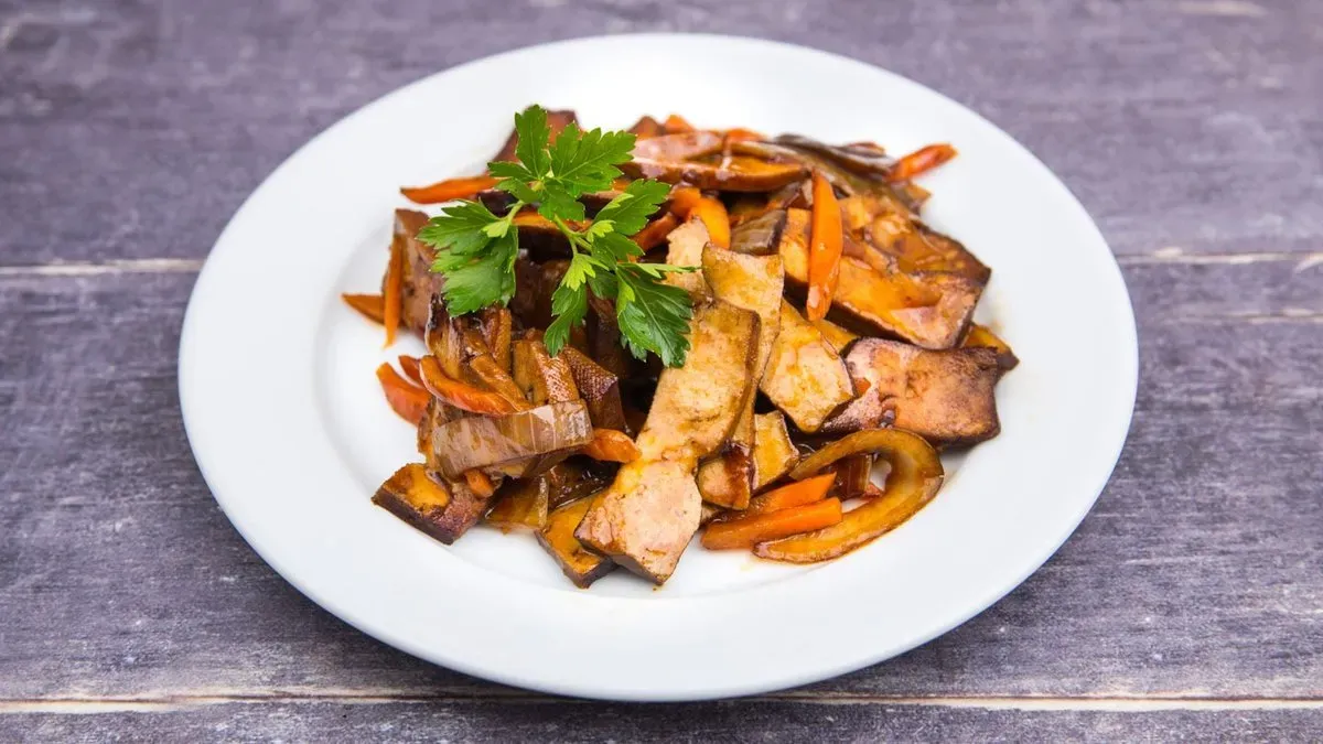 Zöldséges szójababsajt (tofu)