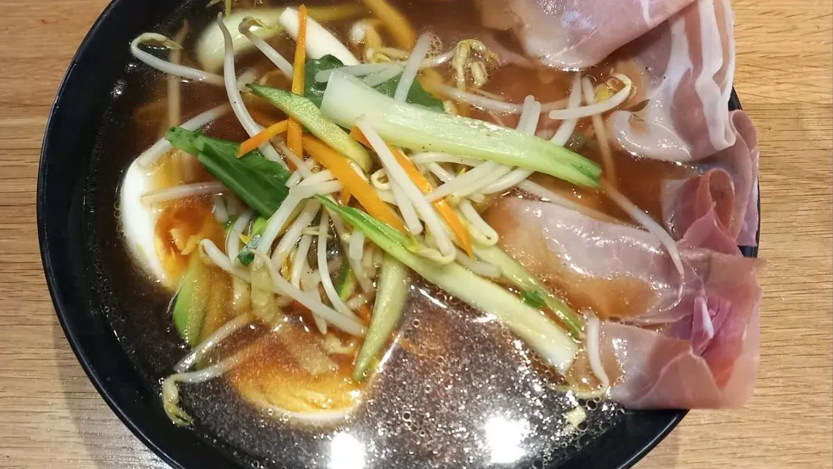 Bacon ramen