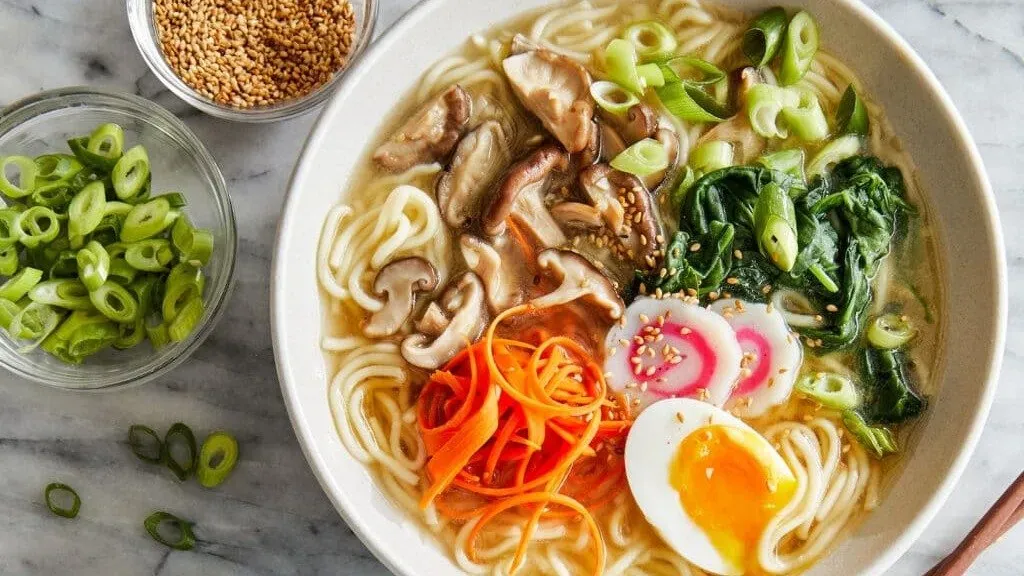 J2. Ramen leves/ Ramen soup