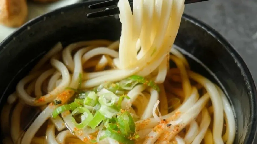 J3. Udon leves/ Udon soup