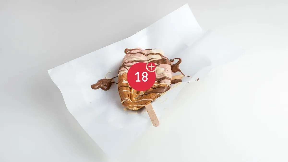 Pussy Waffle milk chocolate sauce