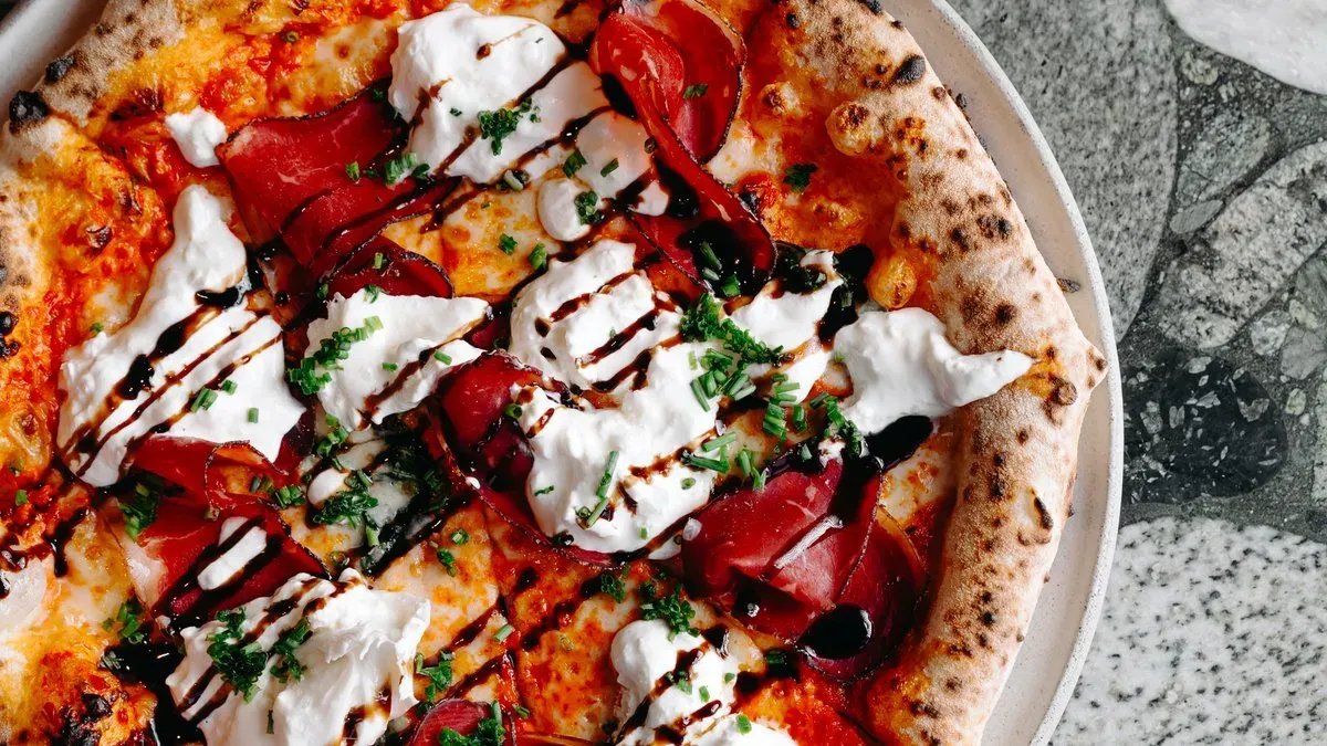 Pizza Bresaola