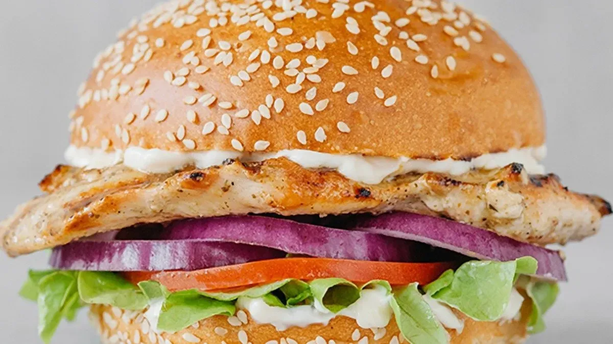 Csirkeburger/Chickenbureger
