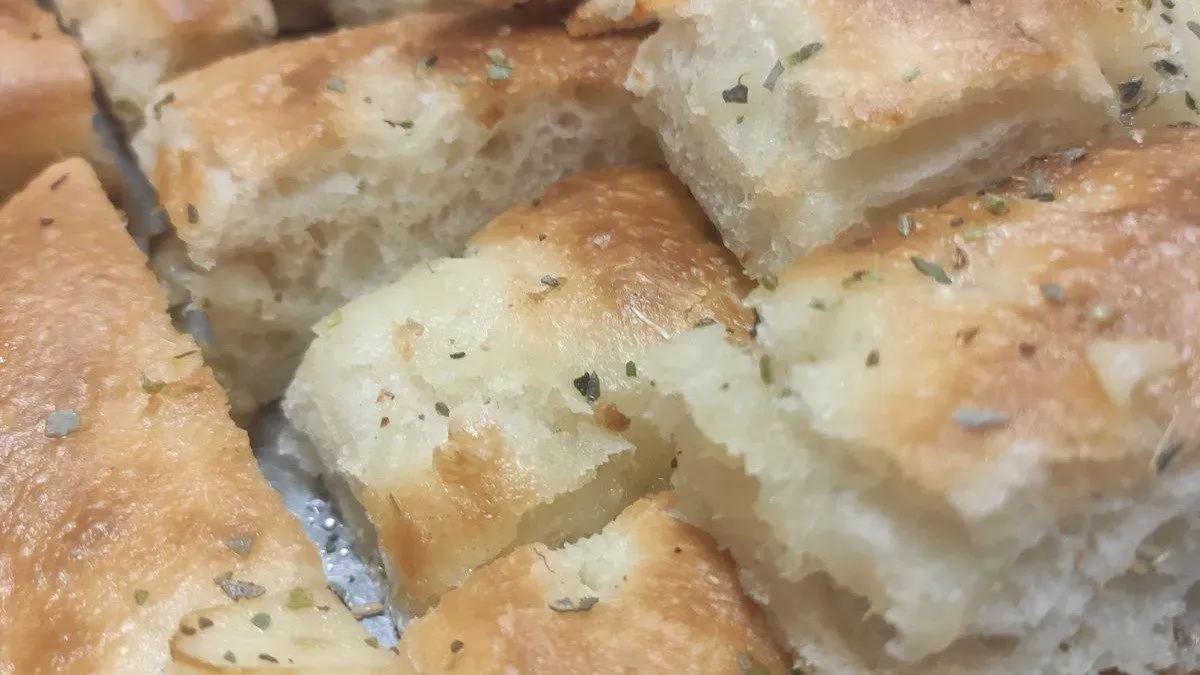Focaccia/Pizzakenyér