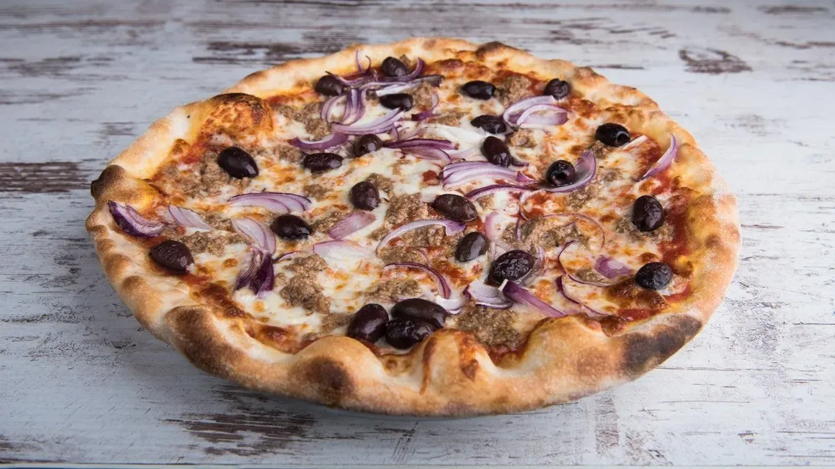 Tonno e cipolla Pizza