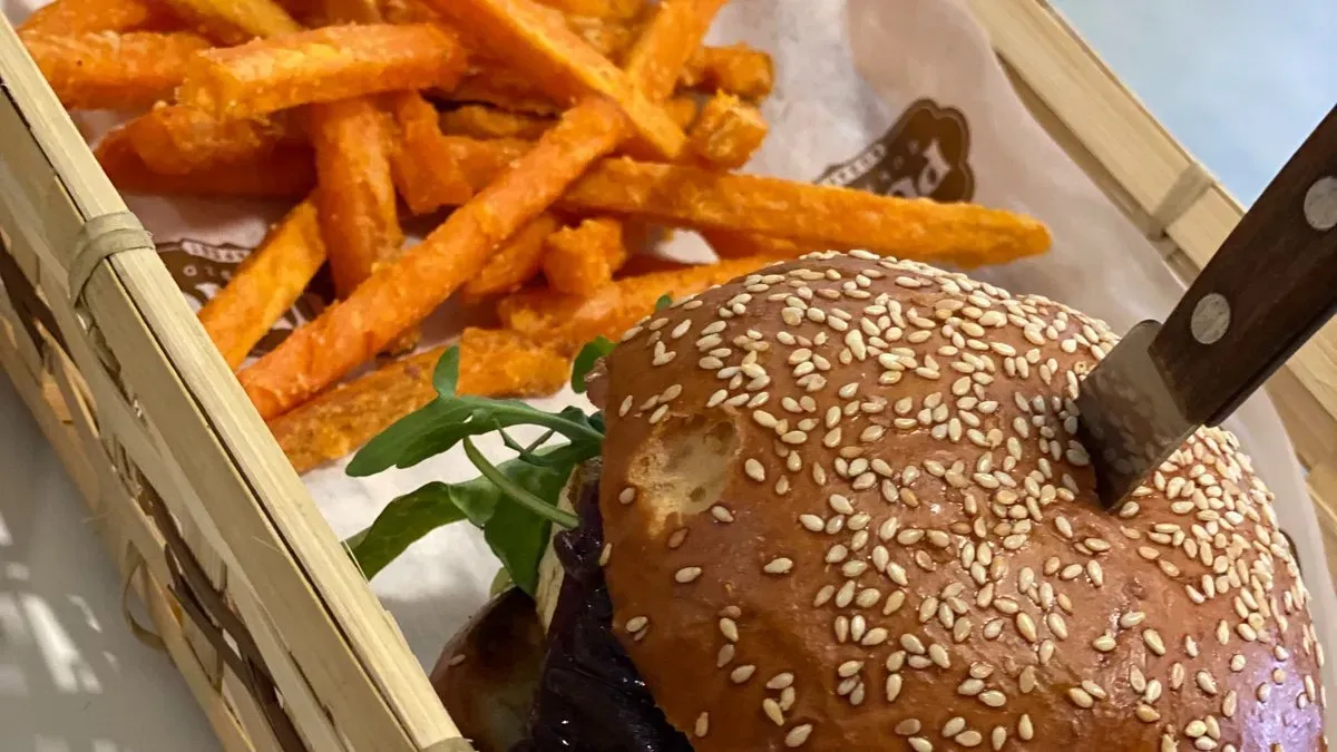 Vega Burger édesburgonyával